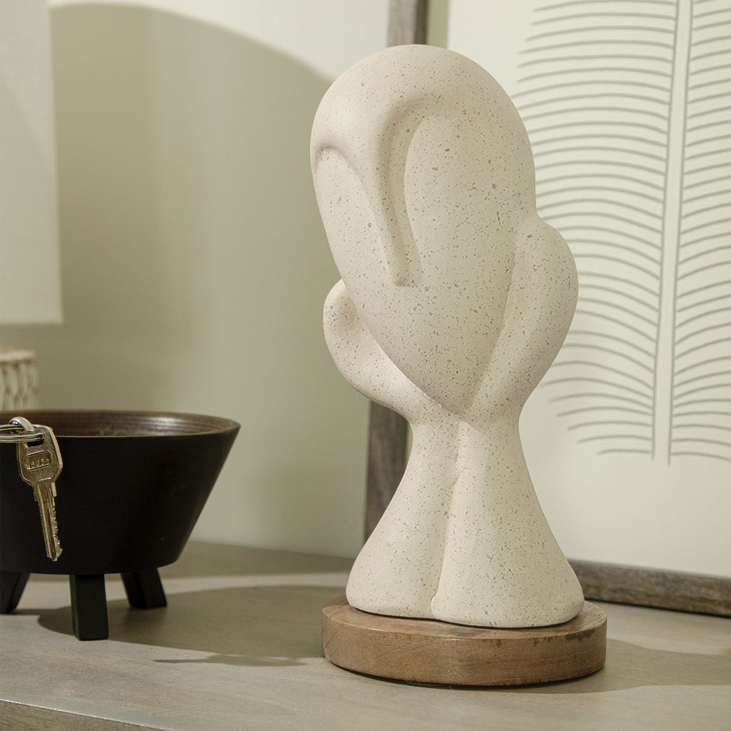 Sculpture de visage ensorcelant blanc