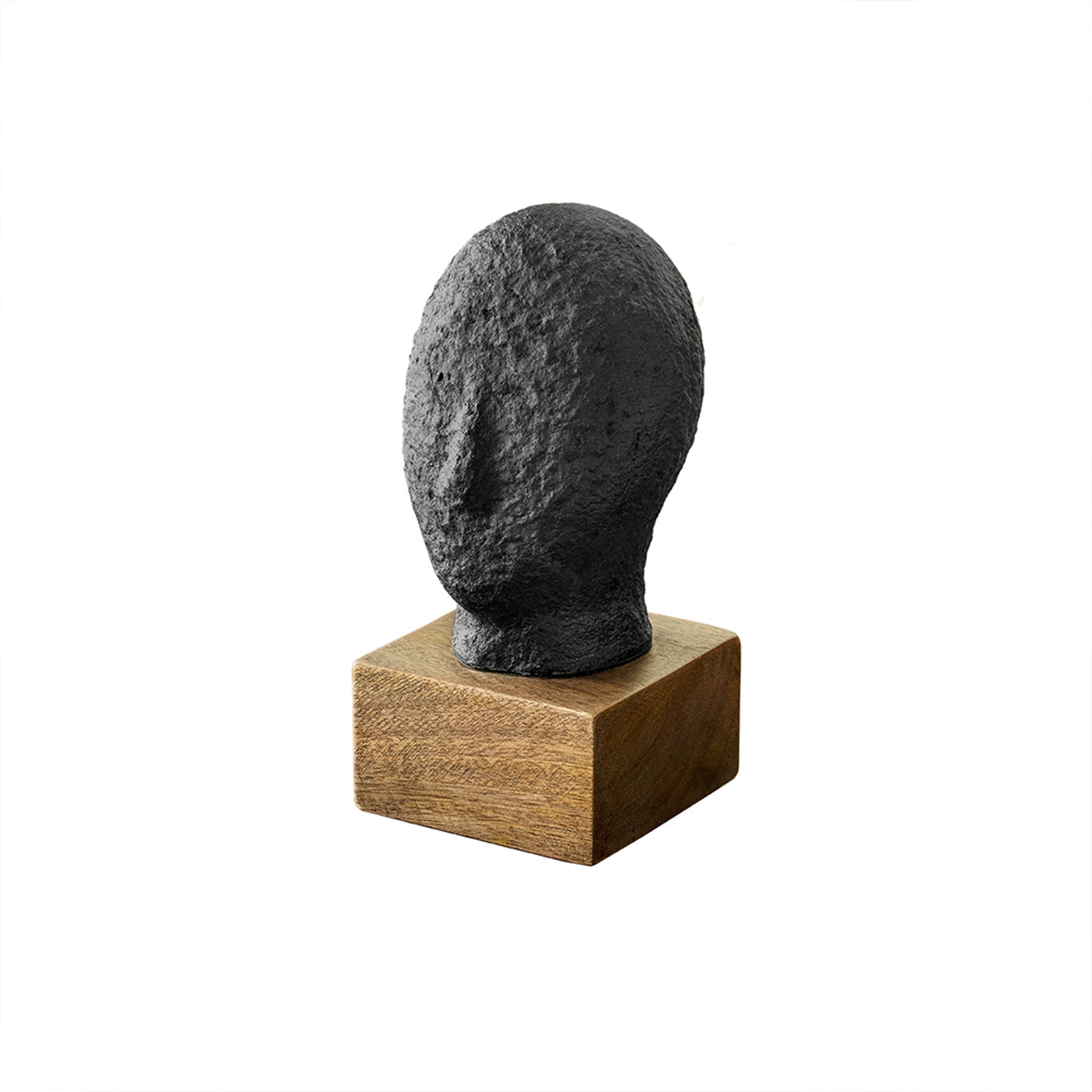 Sculpture visage calme noir