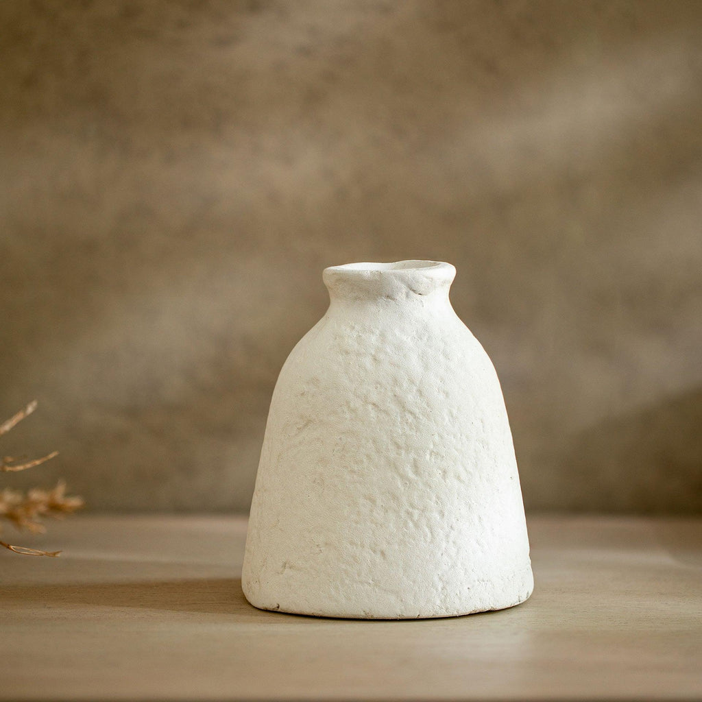 Vase de fleurs séchées blanc