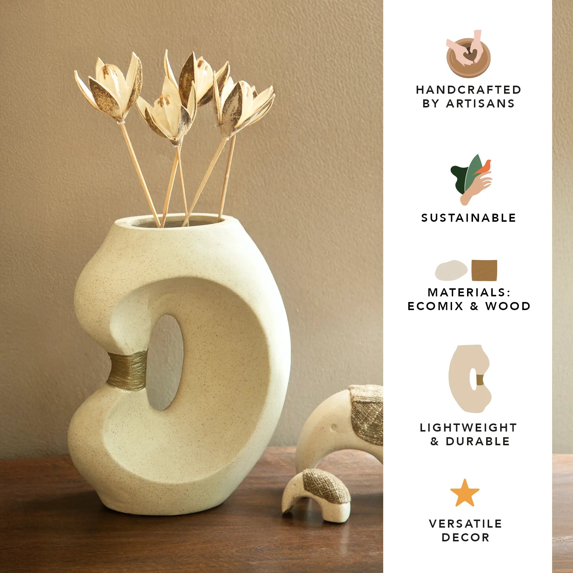 Petit vase avec travail en fil de fer