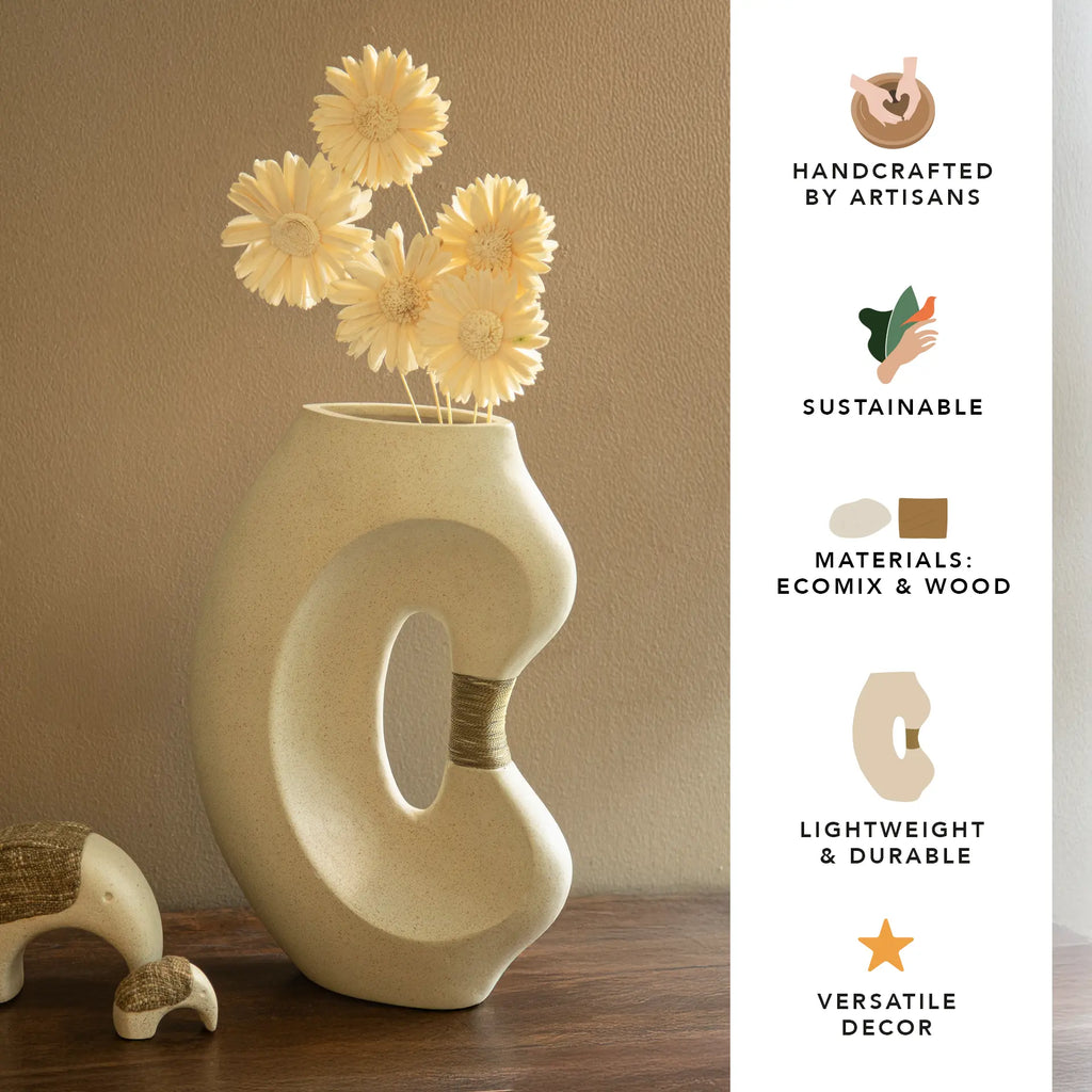 Grand vase avec travail de fil de fer