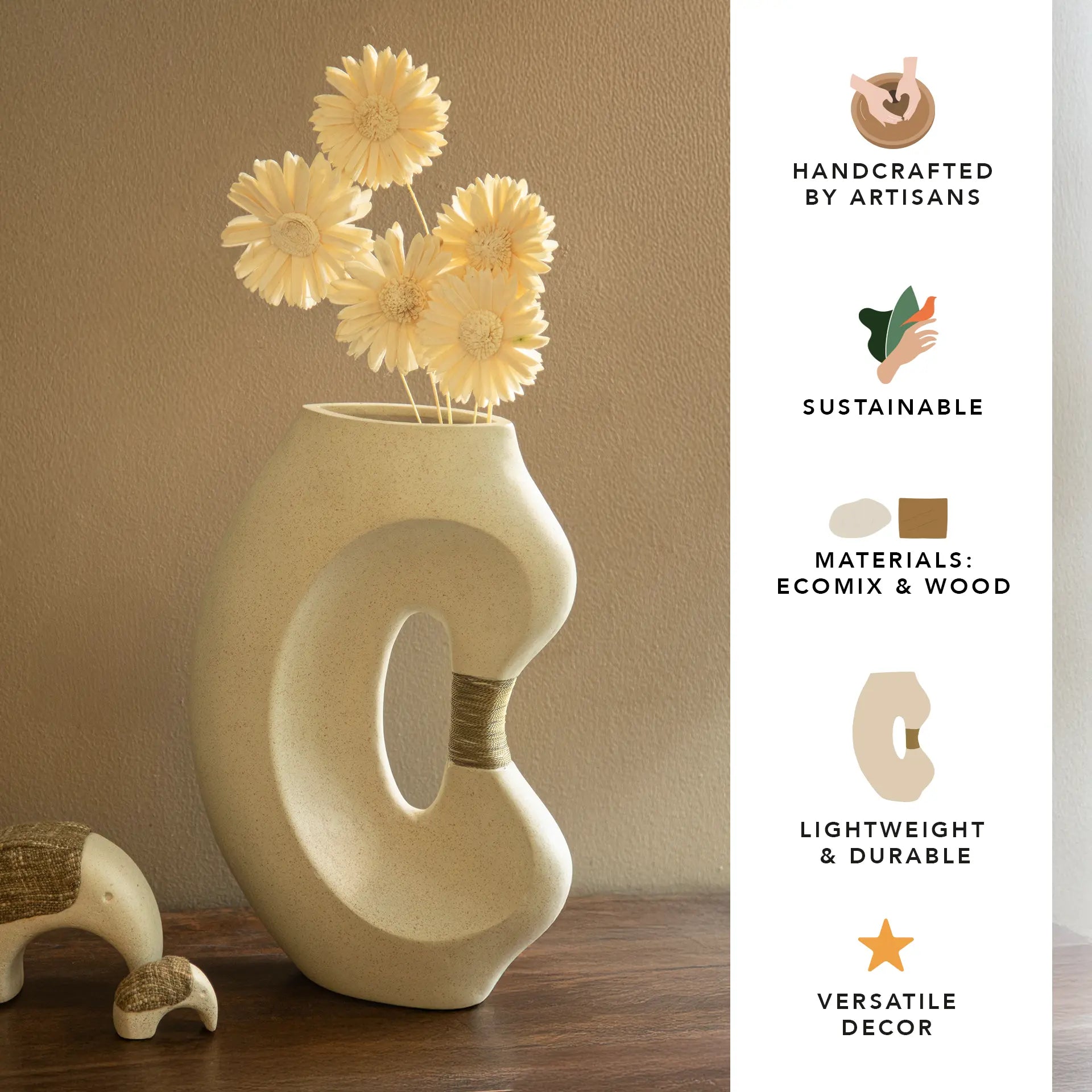 Grand vase avec travail de fil de fer