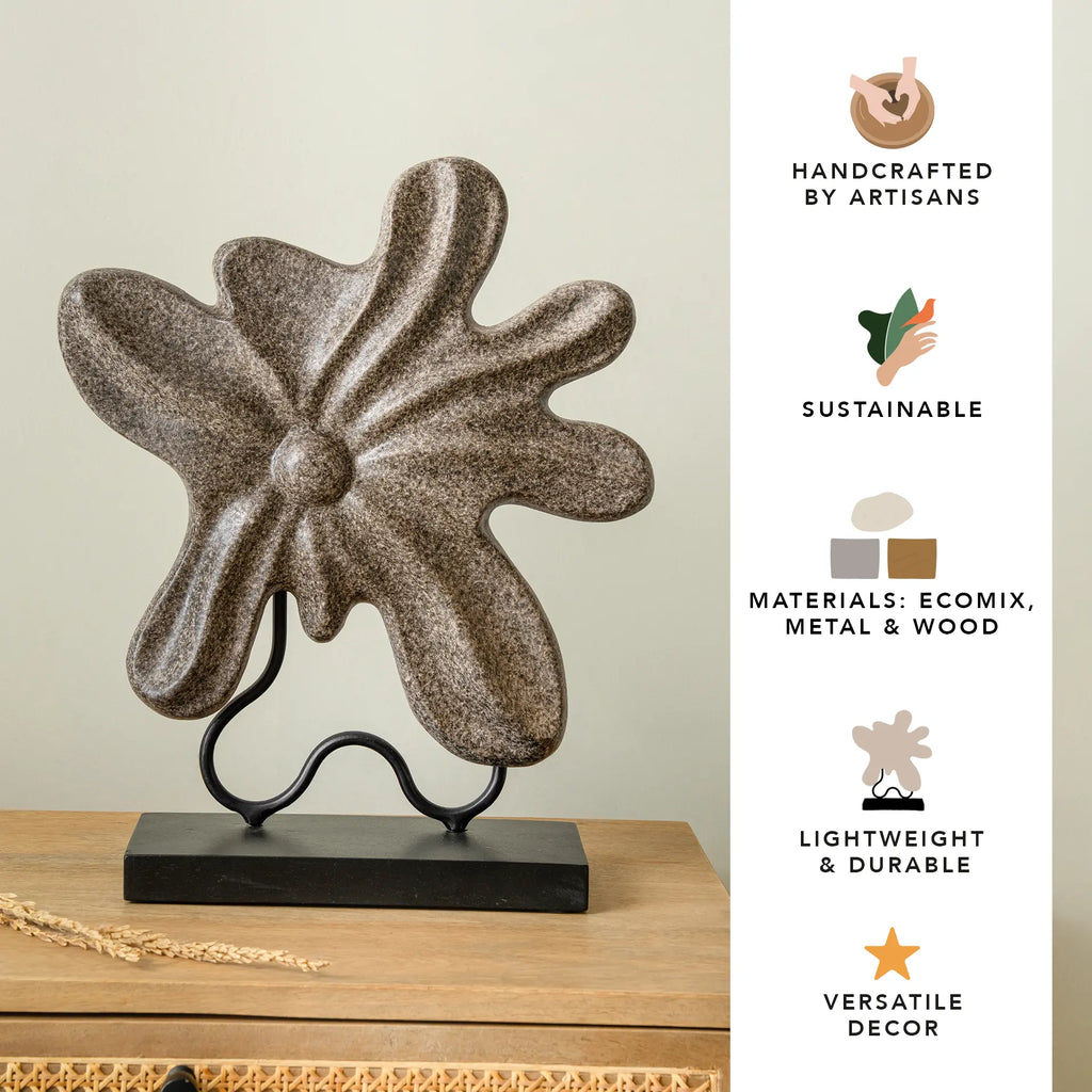 Sculpture florale abstraite