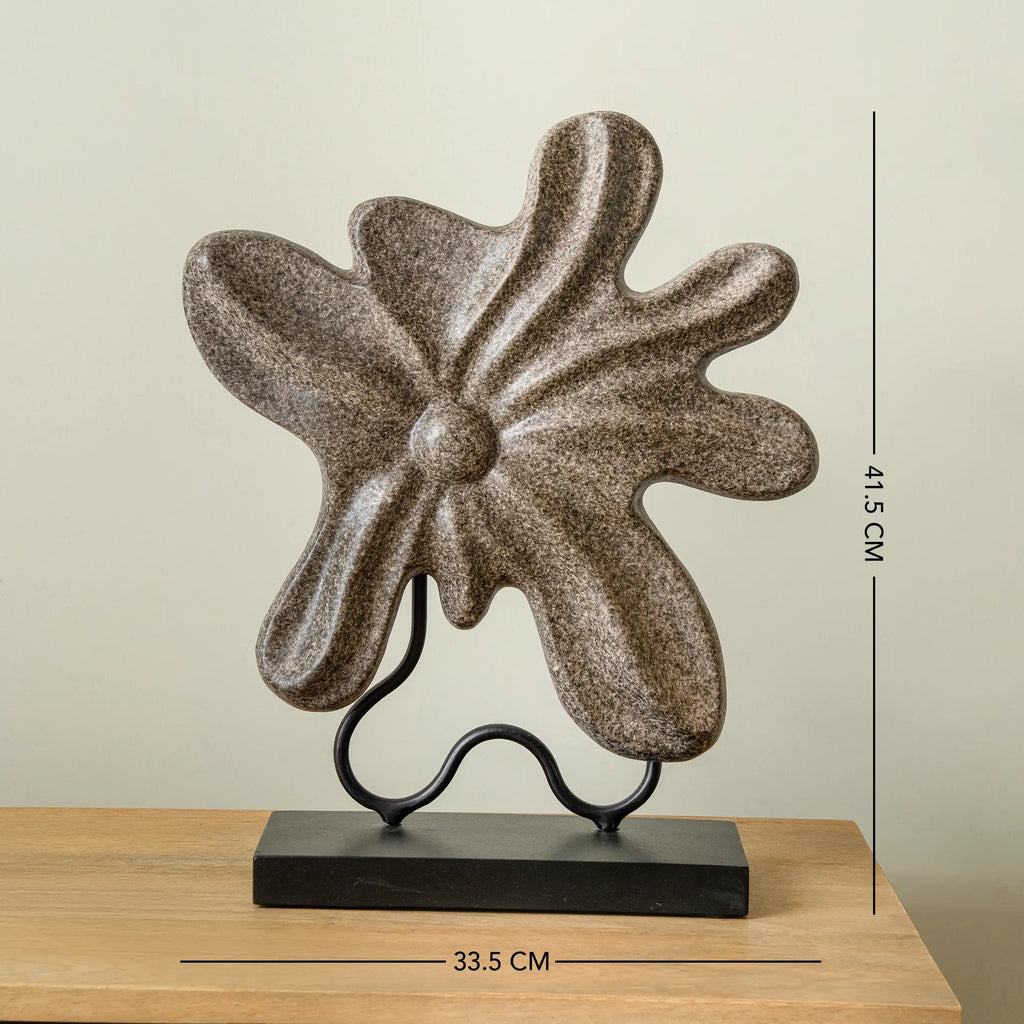 Sculpture florale abstraite