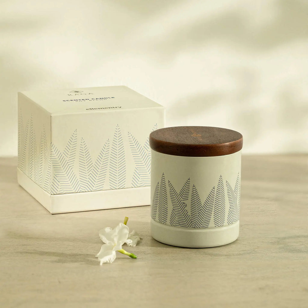 Bougie en cire dans pot métallique Mimosa (1 mèche)