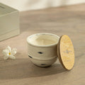 Bougie parfumée à la cire de lavande et vanille en pot de terre cuite (1 mèche)