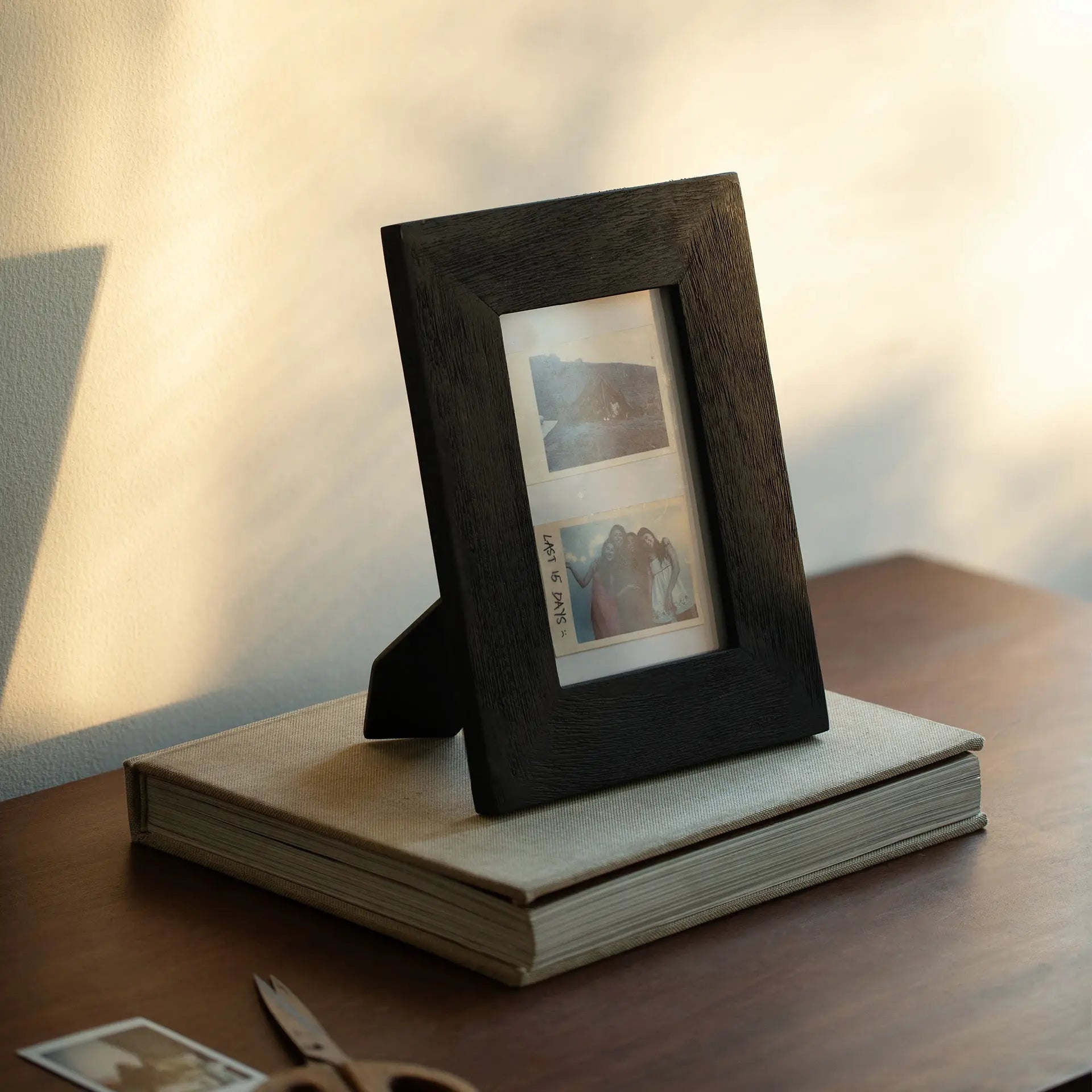 Grand cadre photo en bois fait main texturé