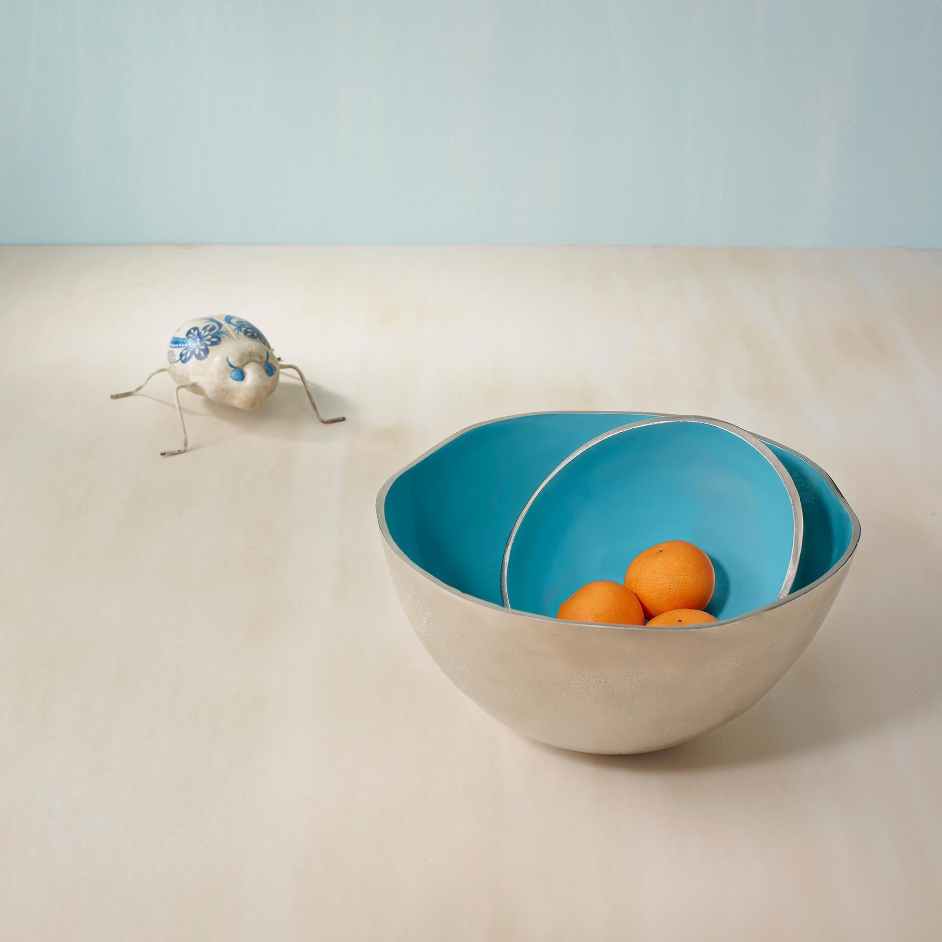 Grand bol à fruits en émail fusion métal sarcelle